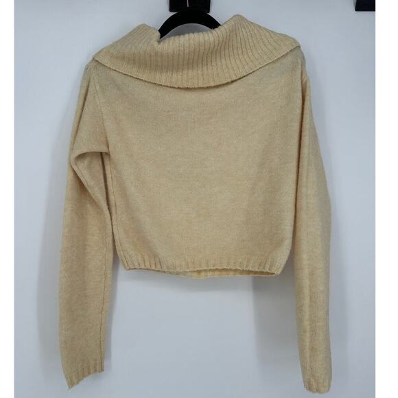 Silence + Noise Claudia Off-The-Shoulder Sweater Small - Picture 4 of 4